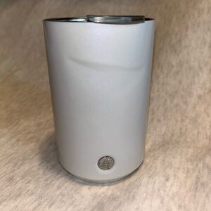 STARBUCKS Holiday 2020 White Pearl Vacuum Insulated Stainless Steel Tumbler 12oz